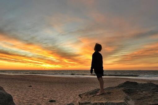 如何給男孩起個(gè)吉祥洪亮的名字?