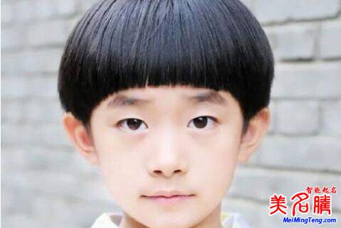 鼠年男孩怎么起一個(gè)好名字?鼠年寶寶起名分享