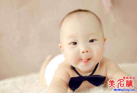 男孩起名帶“?！弊趾寐牭拿执笕? /></a>男孩起名帶【?！孔趾寐牭拿执笕汉Ｗ质谴蠹液苁煜さ囊粋€字，本意是大洋靠近陸地的部分，有的大湖也叫海，如青海、里海等等，比喻連成一大片的很多同類事物。海是自然界一個景觀。海字給男孩起名字，就是引申海的...</div>
			        &nbsp;<span id="ctl00_ContentPlaceHolder1_subjectList_dgNews_ctl07_Label1" style="color:Green;font-size:10pt;">2019/12/30 15:02:46</span>
			        <div style="height:5px; font-size:5px">&nbsp;</div>
			        <hr width="99%" style="text-align:center; border-style:dotted; border-width:0px; height:1px;" />
			        <div style="height:5px; font-size:5px">&nbsp;</div>
			    </div>
		        </td>
	</tr><tr style="border-width:0px;">
		<td valign="top">
		        <div style="padding-left:3px; padding-right:3px;line-height:180%">
			        &nbsp;<h3 style="padding:0px;margin:0px;display:inline;"><a id="ctl00_ContentPlaceHolder1_subjectList_dgNews_ctl08_HyperLink1" class="headline" href="/subject/qimingdaquan/nanhaiqiming/s.aspx?newsid=11024" target="_blank">男孩起名帶“鴻”字好聽的名字大全</a></h3>
			        
			        &nbsp;&nbsp;<span style="color:Red;font-size:8pt;"></span>
			        <br />
			        <div style="padding-top:1px; width:95%; padding-left:8px; line-height:180%;color:#2f2f2f;font-size:14px;" ><a href=