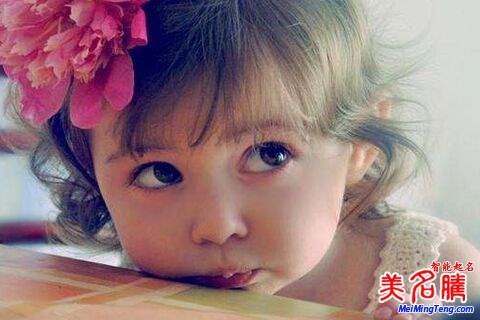 2020屬鼠叢姓女寶寶起名寶典