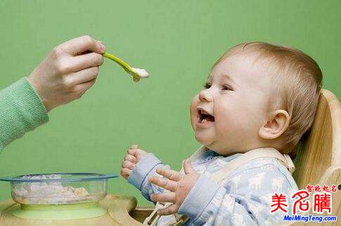 招財(cái)?shù)膶殞毱鹈椒? /></a>我們?cè)诮o寶寶起名時(shí)，經(jīng)常有用戶說(shuō)要起一個(gè)將來(lái)發(fā)財(cái)?shù)拿?。我們知道，招?cái)?shù)姆椒ê芏?，有風(fēng)水、供財(cái)神等等。不過(guò)，名字也能招財(cái)，說(shuō)的比較少。那么招財(cái)?shù)膶殞毱鹈椒ǘ加行┥赌?？招?cái)?shù)膶殞毱鹈椒ㄖ?寶寶起名...</div>
			        &nbsp;<span id="ctl00_ContentPlaceHolder1_subjectList_dgNews_ctl07_Label1" style="color:Green;font-size:10pt;">2017/6/1 10:27:56</span>
			        <div style="height:5px; font-size:5px">&nbsp;</div>
			        <hr width="99%" style="text-align:center; border-style:dotted; border-width:0px; height:1px;" />
			        <div style="height:5px; font-size:5px">&nbsp;</div>
			    </div>
		        </td>
	</tr><tr style="border-width:0px;">
		<td valign="top">
		        <div style="padding-left:3px; padding-right:3px;line-height:180%">
			        &nbsp;<h3 style="padding:0px;margin:0px;display:inline;"><a id="ctl00_ContentPlaceHolder1_subjectList_dgNews_ctl08_HyperLink1" class="headline" href="/subject/gou/s.aspx?newsid=6657" target="_blank">聰明討喜屬狗孩子起名</a></h3>
			        
			        &nbsp;&nbsp;<span style="color:Red;font-size:8pt;"></span>
			        <br />
			        <div style="padding-top:1px; width:95%; padding-left:8px; line-height:180%;color:#2f2f2f;font-size:14px;" ><a href=