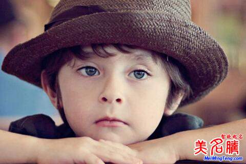 狗年計(jì)姓寶寶最新起名 好聽、新穎